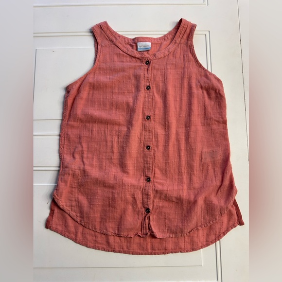 Columbia Tops - Columbia Women’s M Coral Orange Pink Sleeveless Button Up Textured Shirt Blouse